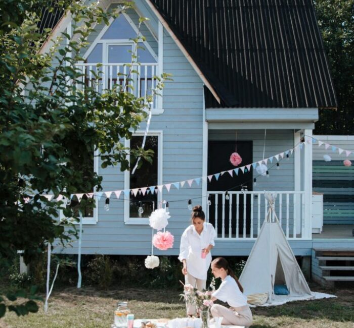 Traditional and modern celebrations with perfect arrangements.